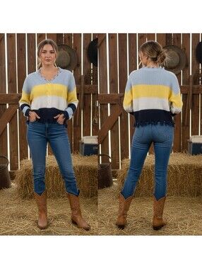 1879 - Full Circle Trends Striped V-Neck Distressed Sweater Size 1X